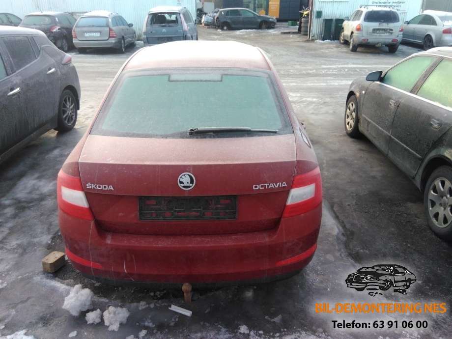 Škoda Octavia 2013-2016 (Type III, Fase 1) , Motorkode: CLHA, Girkassekode: QRK