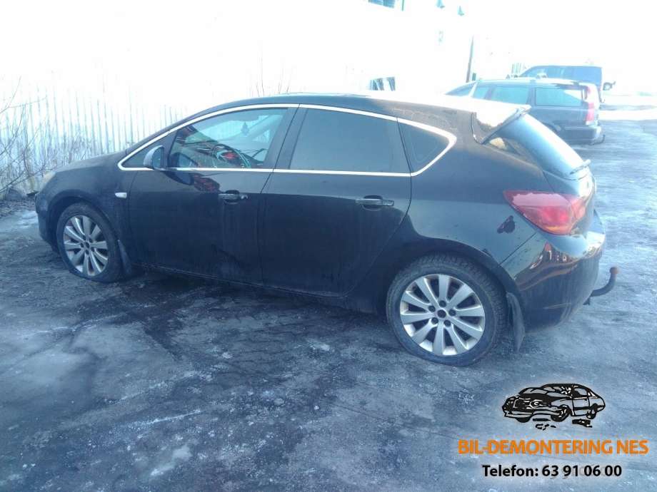 Opel Astra J 2010-2015 , Motorkode: A17DTJ, Girkassekode: 