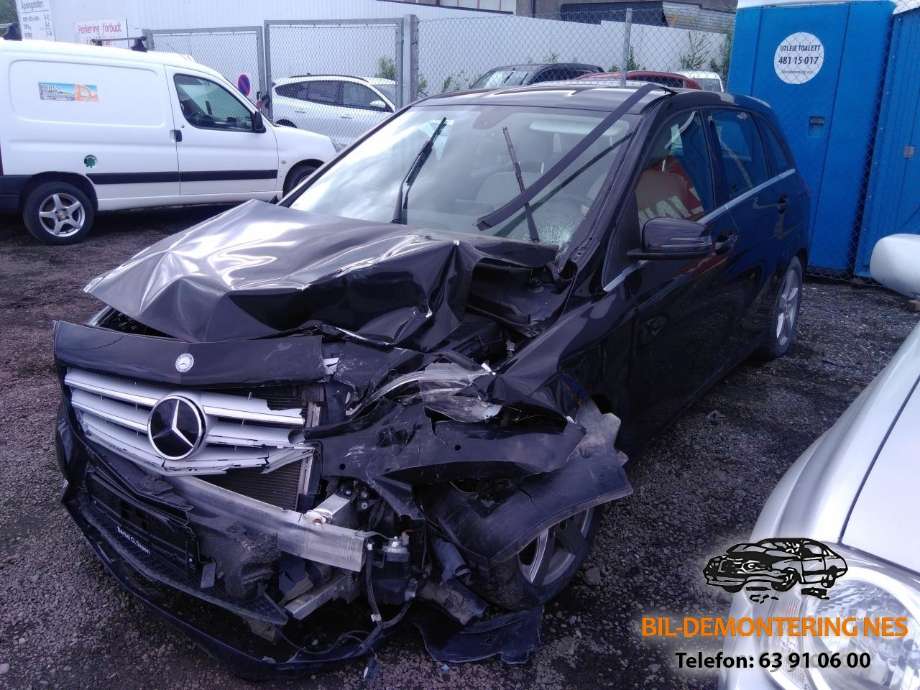 Mercedes B-Klasse 2011-2018 (W246) (W246), Motorkode: 270920, Girkassekode: 