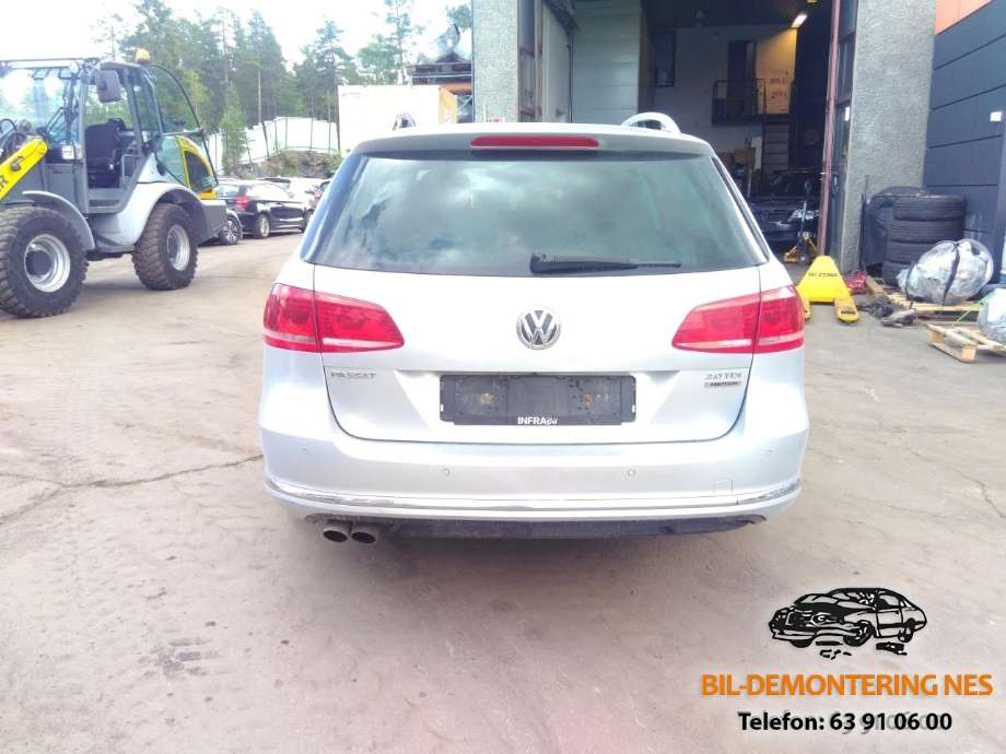 VW Passat 2011-2015 (B7) (B7), Motorkode: CFFB, Girkassekode: NFV