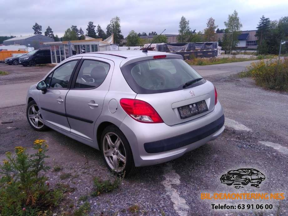 Peugeot 207 2006-2012 , Motorkode: 8HZ, Girkassekode: 2222XA