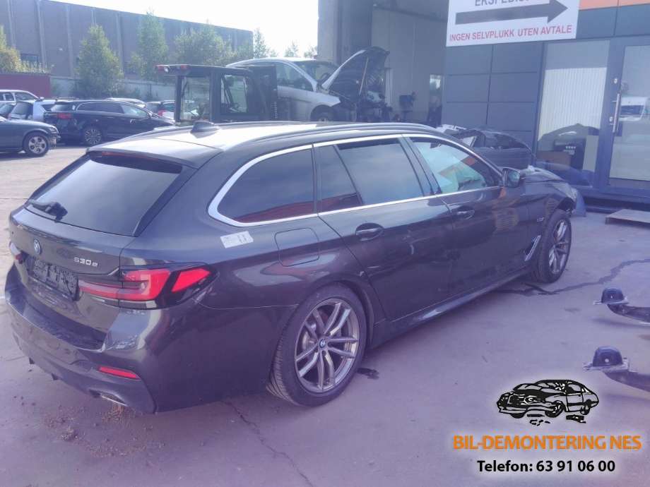 BMW 5-Serie 2017-->> (G30/G31) (G30/G31), Motorkode: B48B20A|GC1P25A, Girkassekode: 
