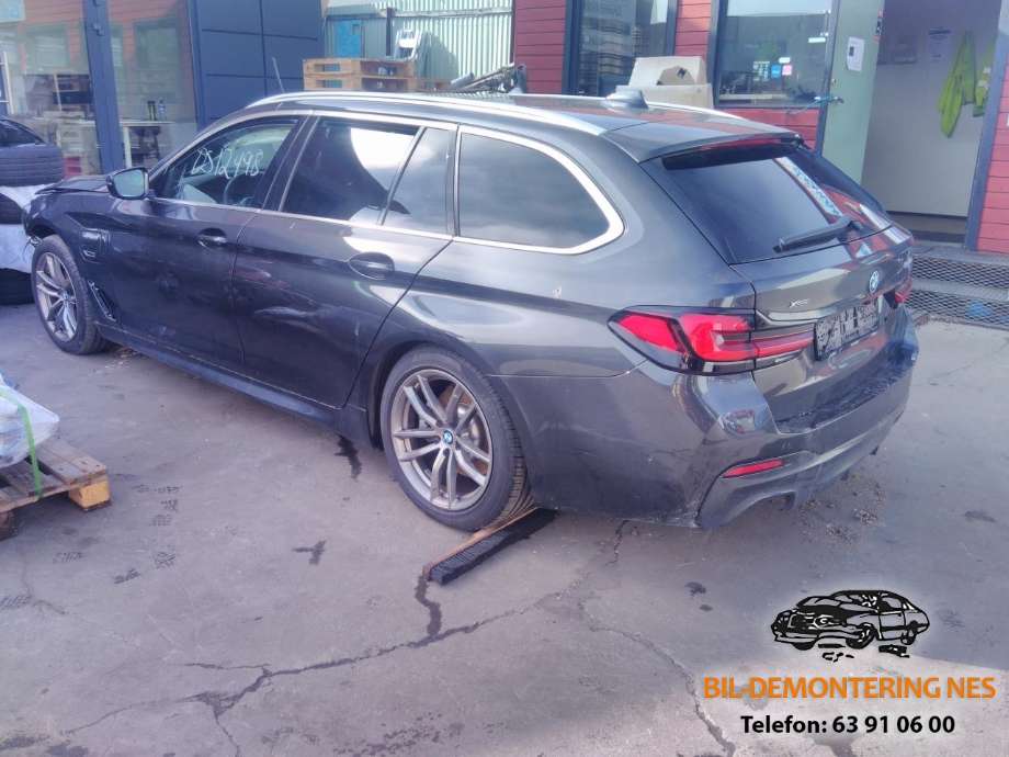 BMW 5-Serie 2017-->> (G30/G31) (G30/G31), Motorkode: B48B20A|GC1P25A, Girkassekode: 