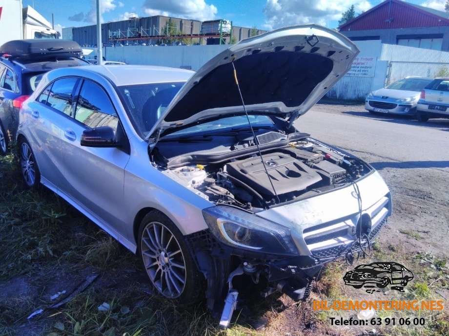 Mercedes A-Klasse 2012-2018 (W176) (W176), Motorkode: 607.951 (K9K), Girkassekode: D711632(00D)| FSG 310