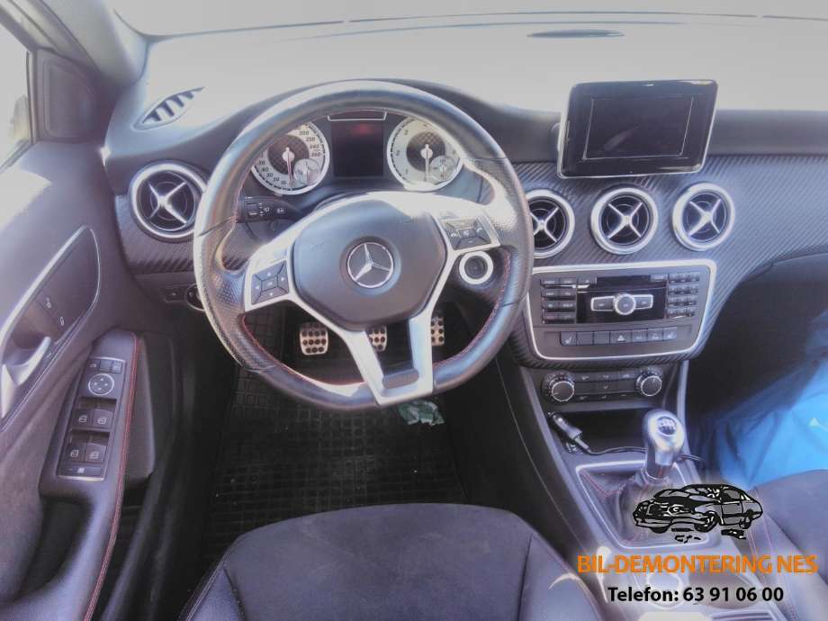Mercedes A-Klasse 2012-2018 (W176) (W176), Motorkode: 607.951 (K9K), Girkassekode: D711632(00D)| FSG 310
