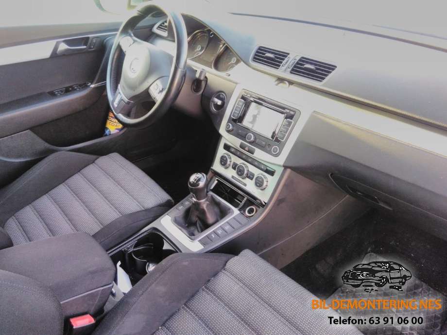 VW Passat 2011-2015 (B7) (B7), Motorkode: CFFB, Girkassekode: MKH