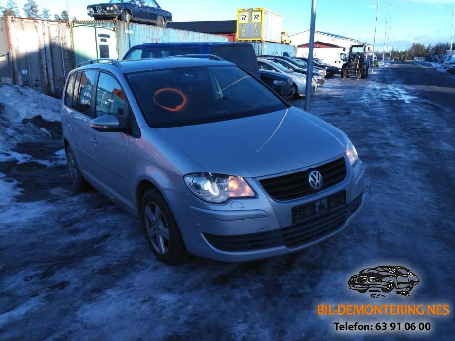 VW Touran 2007-2010 (Type I, Fase 2) , Motorkode: BLS, Girkassekode: KWD
