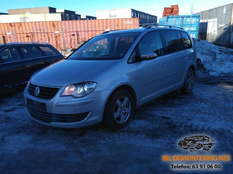 VW Touran 2007-2010 (Type I, Fase 2) , Motorkode: BLS, Girkassekode: KWD