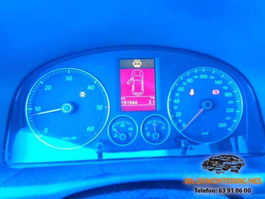 VW Touran 2007-2010 (Type I, Fase 2) , Motorkode: BLS, Girkassekode: KWD