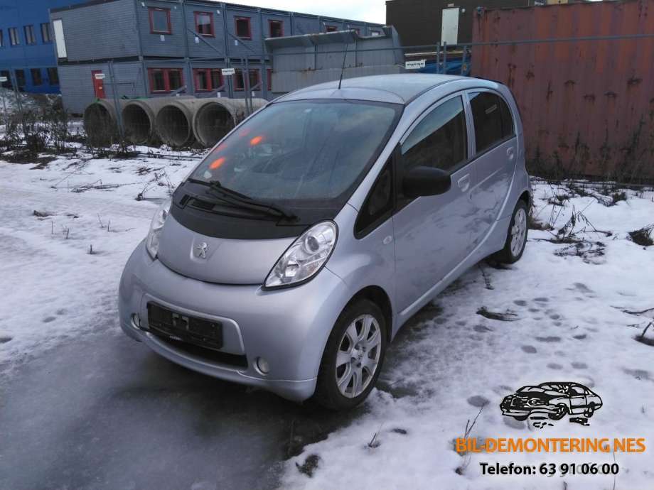 Peugeot iOn 2011-2020 , Motorkode: Y4F1, Girkassekode: 