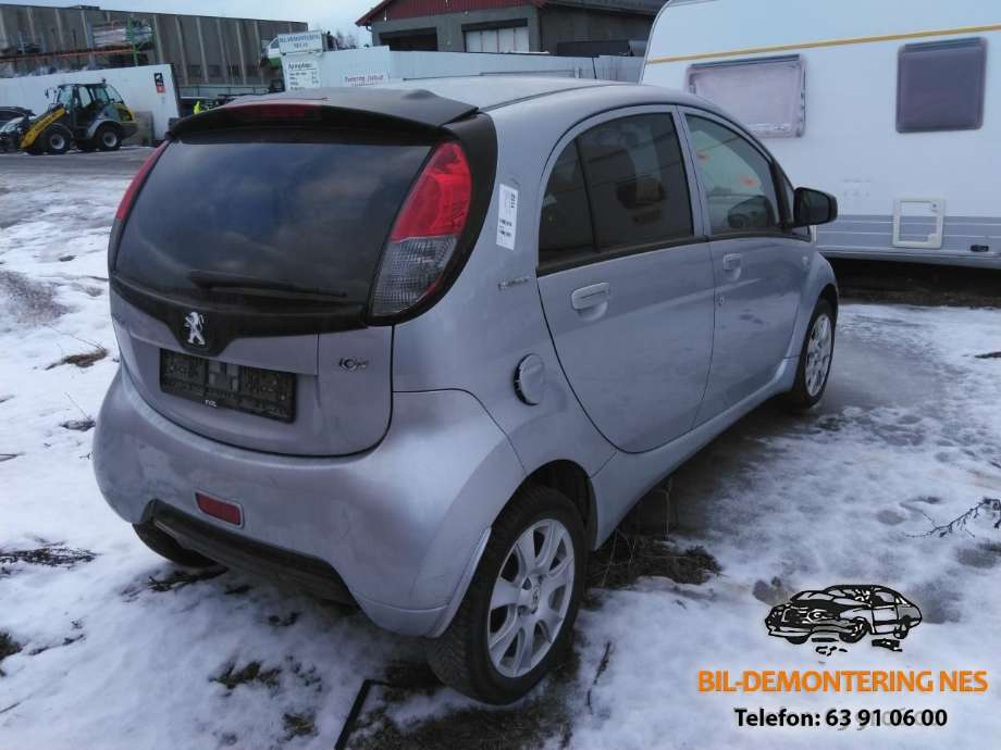 Peugeot iOn 2011-2020 , Motorkode: Y4F1, Girkassekode: 