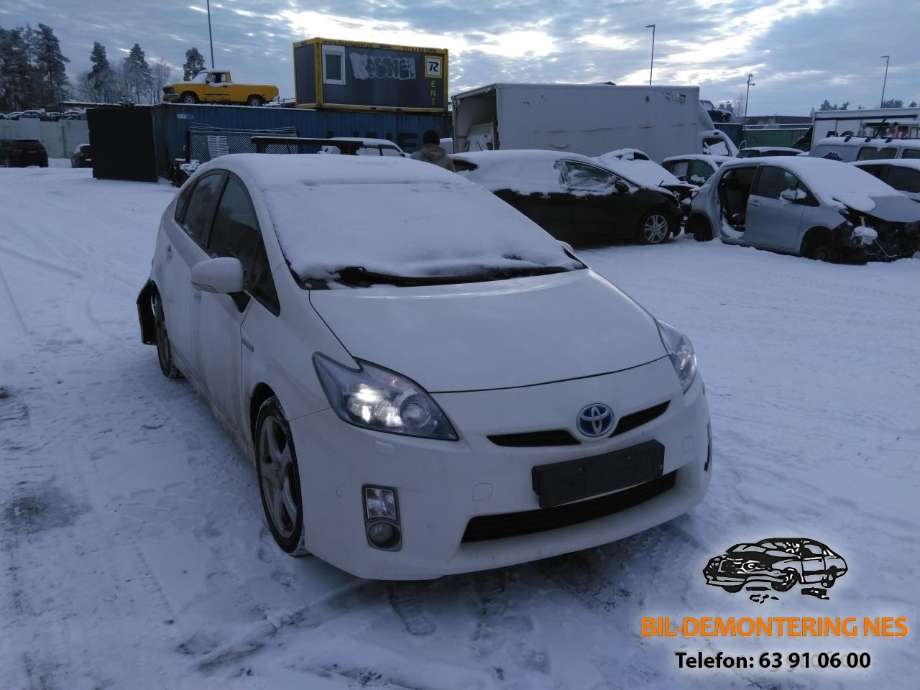 Toyota Prius 2009-2016 (Type III) (COMBI) (COMBI), Motorkode: 2ZR-FXE, Girkassekode: 
