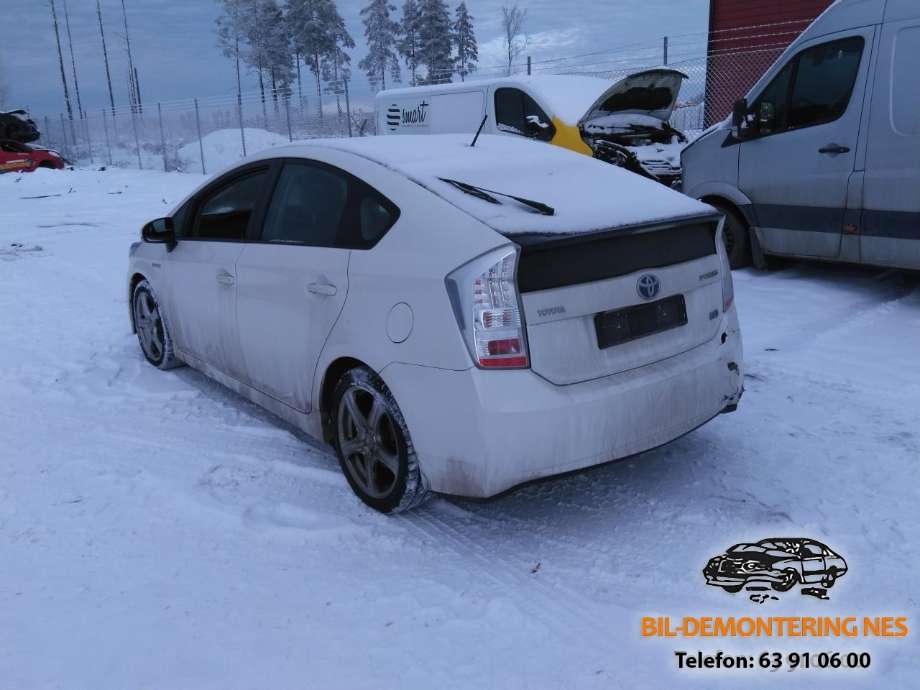 Toyota Prius 2009-2016 (Type III) (COMBI) (COMBI), Motorkode: 2ZR-FXE, Girkassekode: 
