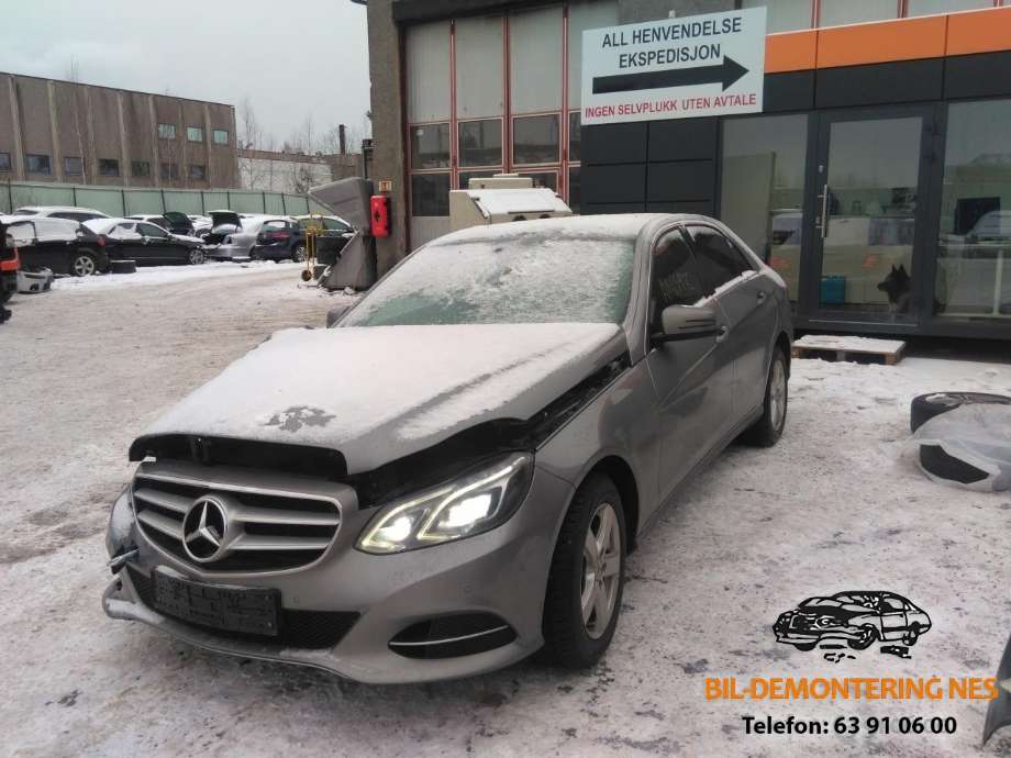 Mercedes E-Klasse 2013-2016 (Fase 2) (W212) (W212), Motorkode: 65192531765409, Girkassekode: 72299605019200