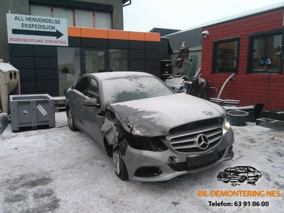 Mercedes E-Klasse 2013-2016 (Fase 2) (W212) (W212), Motorkode: 65192531765409, Girkassekode: 72299605019200