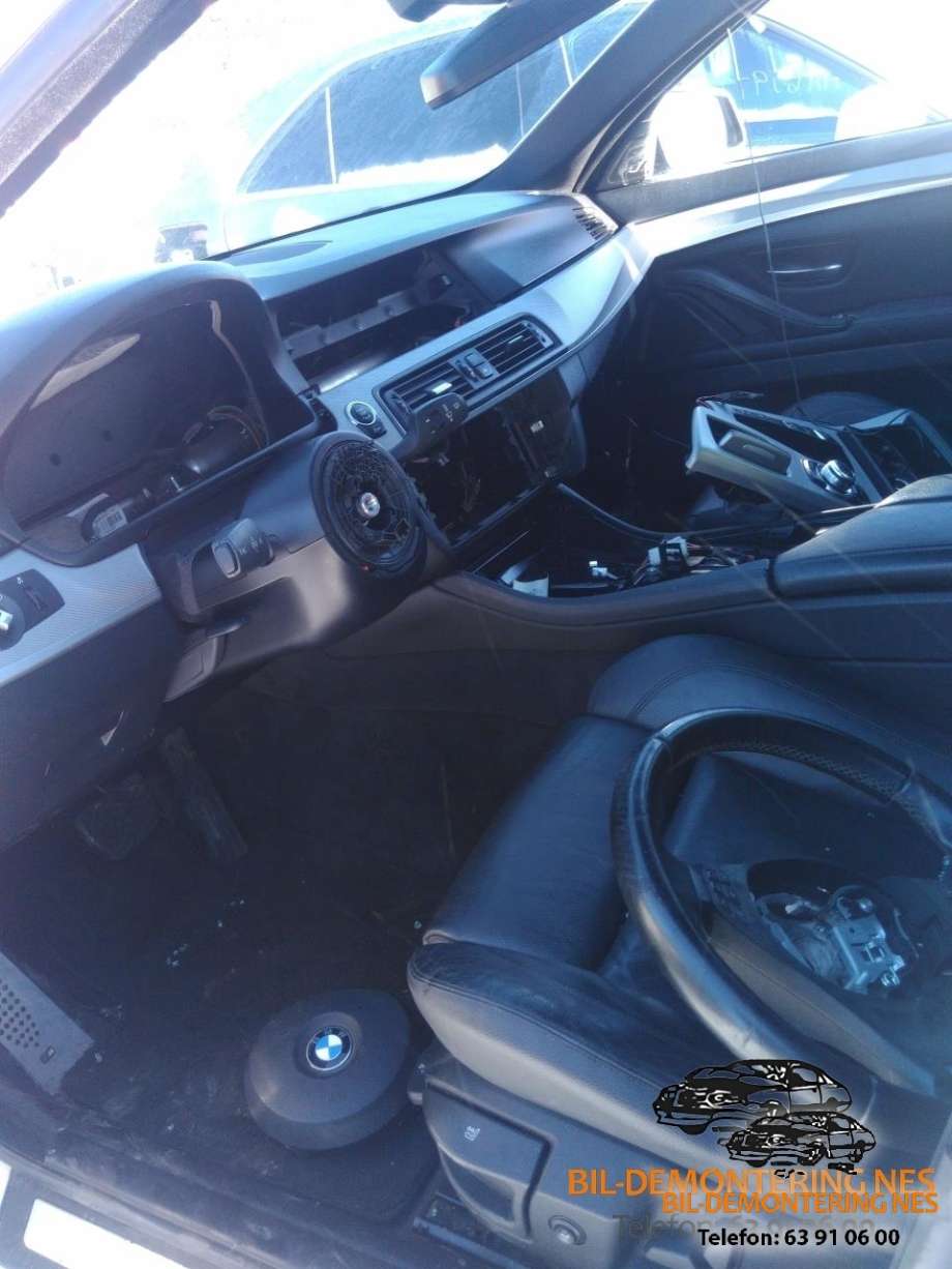 BMW 5-Serie 2010-2017 (F10/F11) (F10/F11), Motorkode: N47D20D, Girkassekode: GA8HP45Z - 4WD