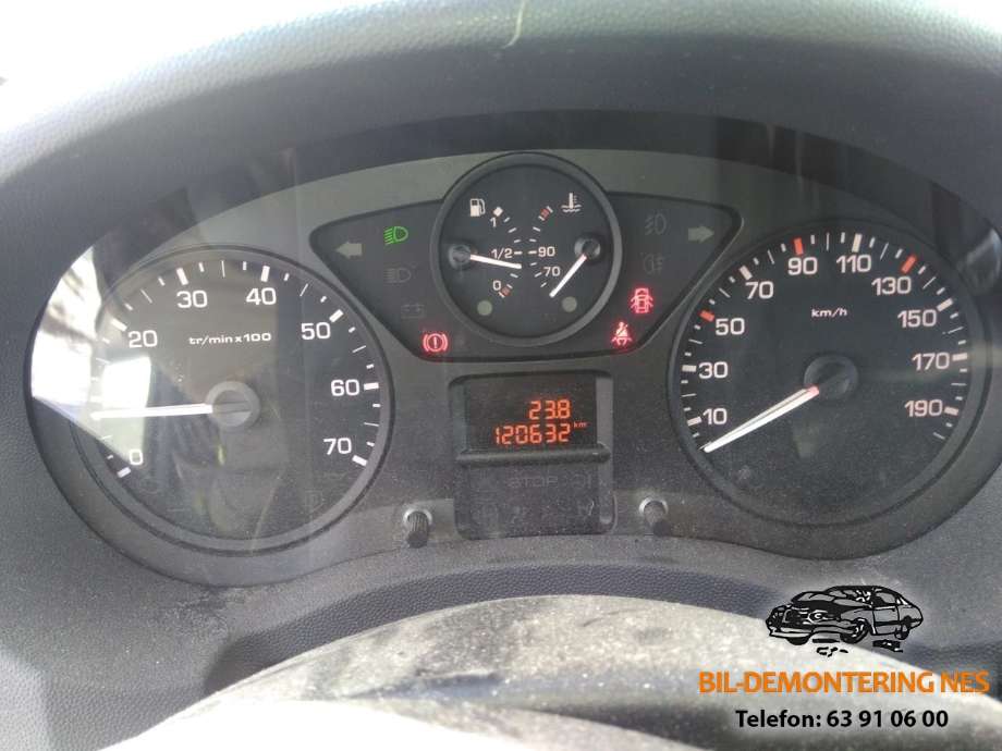 Toyota Proace 2013-2016 (Type I) , Motorkode: RH02, Girkassekode: 