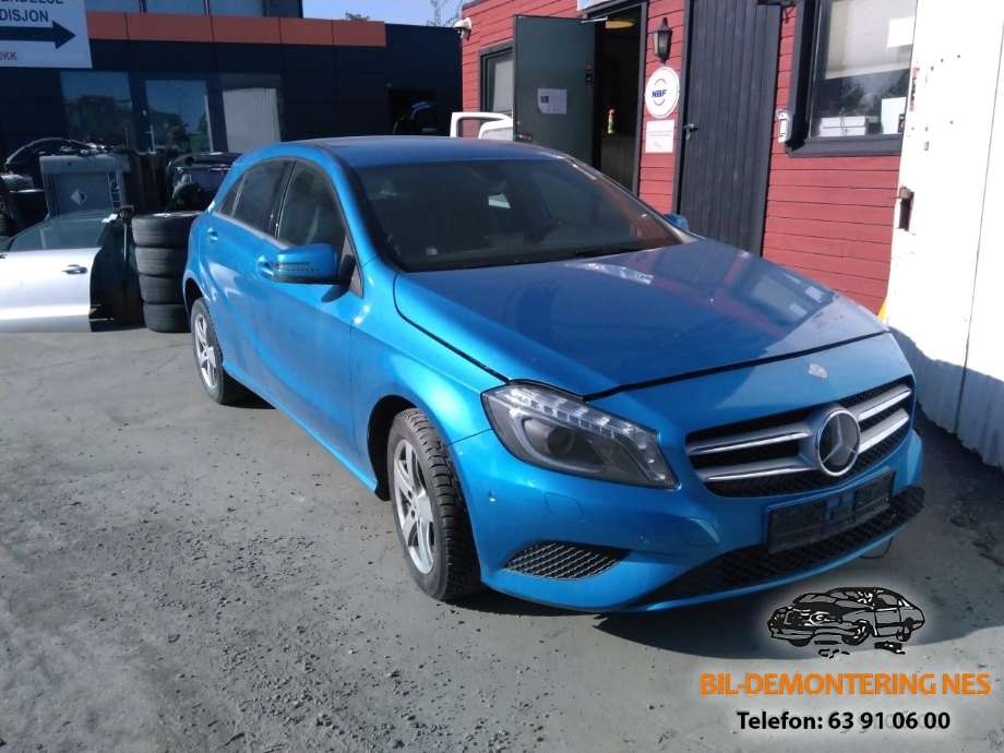 Mercedes A-Klasse 2012-2018 (W176) (W176), Motorkode: 607951, Girkassekode: 72402000656186