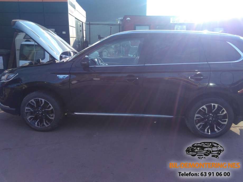 Mitsubishi Outlander 2015-->> (Type III, Fase 2) , Motorkode: 4B11|S61|Y61, Girkassekode: 