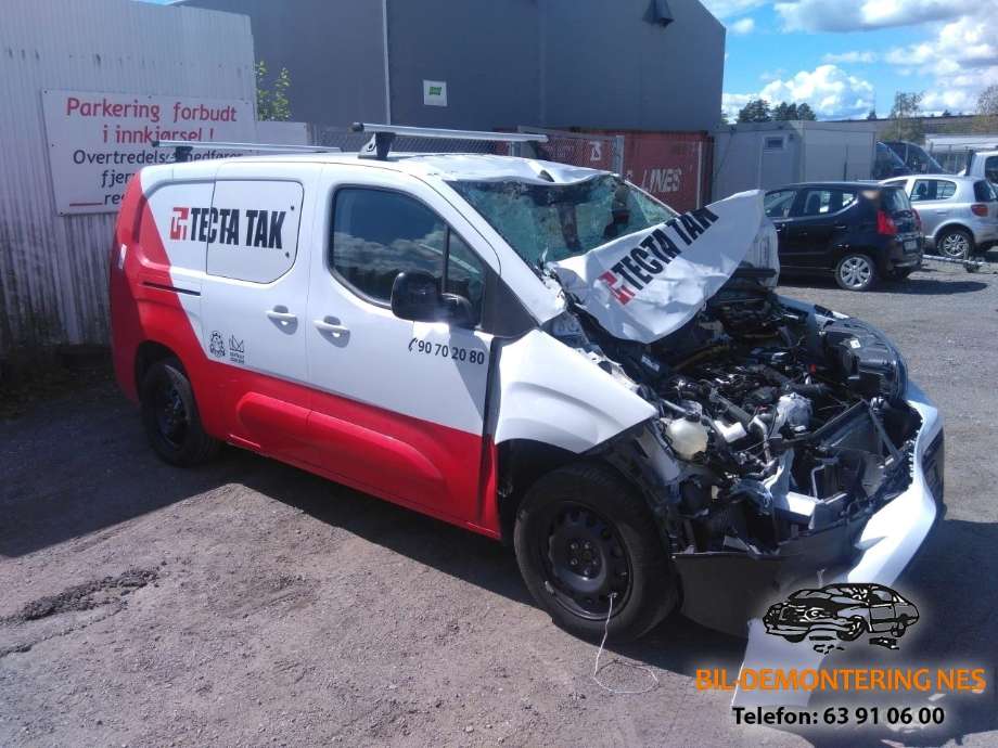 Peugeot Partner 2019-->> (Type III) , Motorkode: YH01, Girkassekode: GIRKASSE 6 TYPE STT