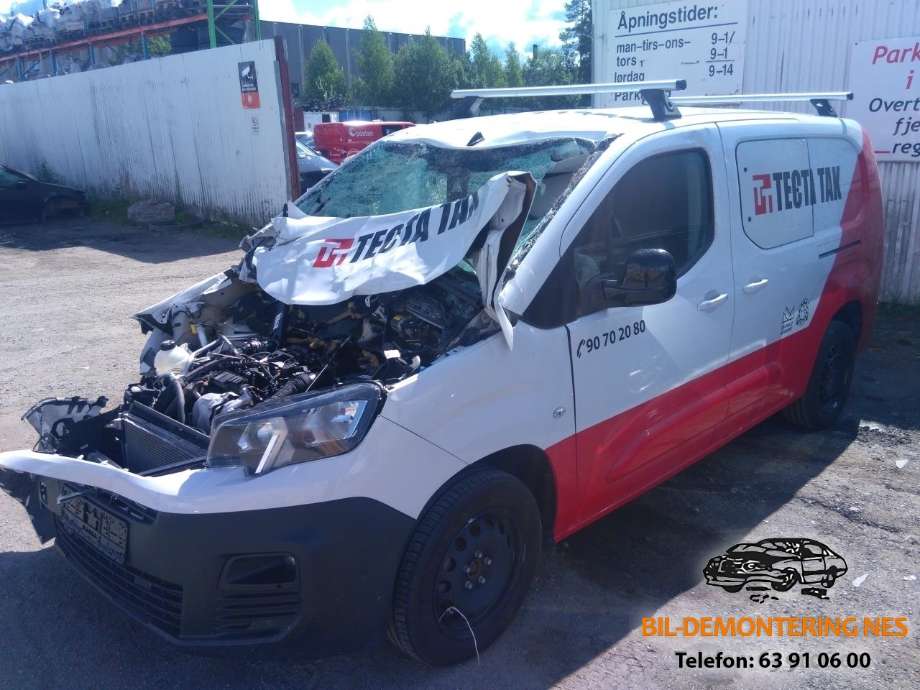 Peugeot Partner 2019-->> (Type III) , Motorkode: YH01, Girkassekode: GIRKASSE 6 TYPE STT