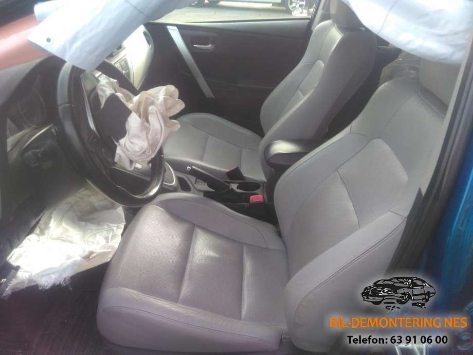 Toyota Auris 2013-2015 (Type II, Fase 1) , Motorkode: 2ZR-FXE, Girkassekode: 