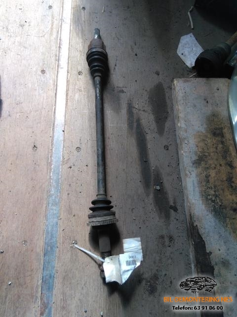 Drivaksel venstre bak, diesel/manuell til Nissan X-Trail, 2002-2007 (T30) (T30) 