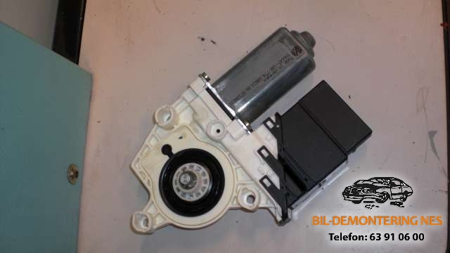 Ruteheis venstre bak til VW Touran, 2003-2006 (Type I, Fase 1)  (1K0959703B)