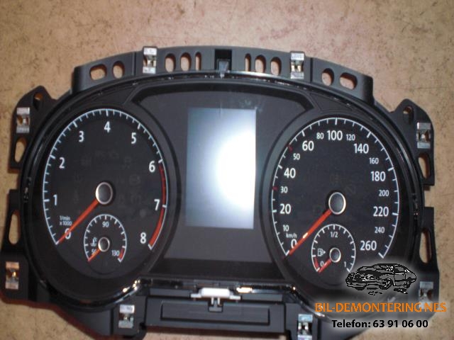 Instrumentpanel til VW Golf VII, 2012-2017 (Fase 1)  (VDO|02408031355020809)