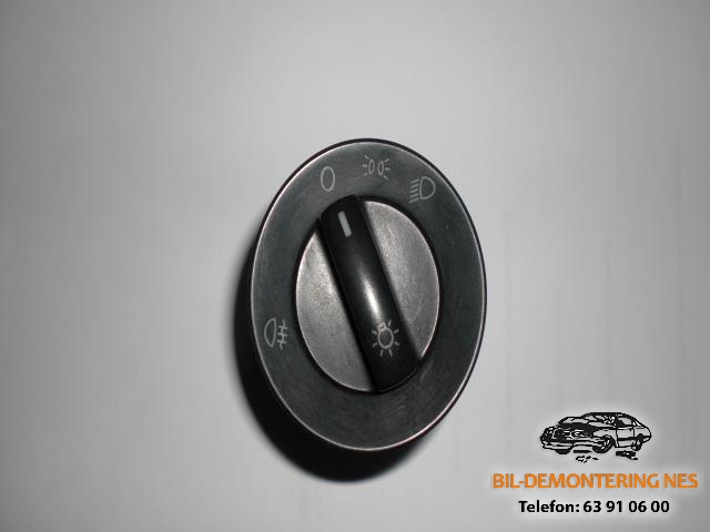 Bryter lys til VW Transporter / Caravelle, 2009-2015 (Fase 2) (T5) (T5) (6Q09411531M)