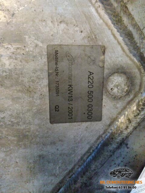 Intercooler til Mercedes S-Klasse 1999-2005 (W220) (W220) (A2205000300|)