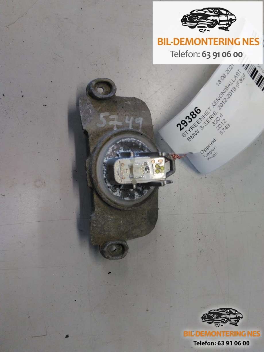 Styreenhet xenon/ballast til BMW 3-Serie, 2012-2018 (F30/F31/F34) (F30/F31/F34) (7213114000)