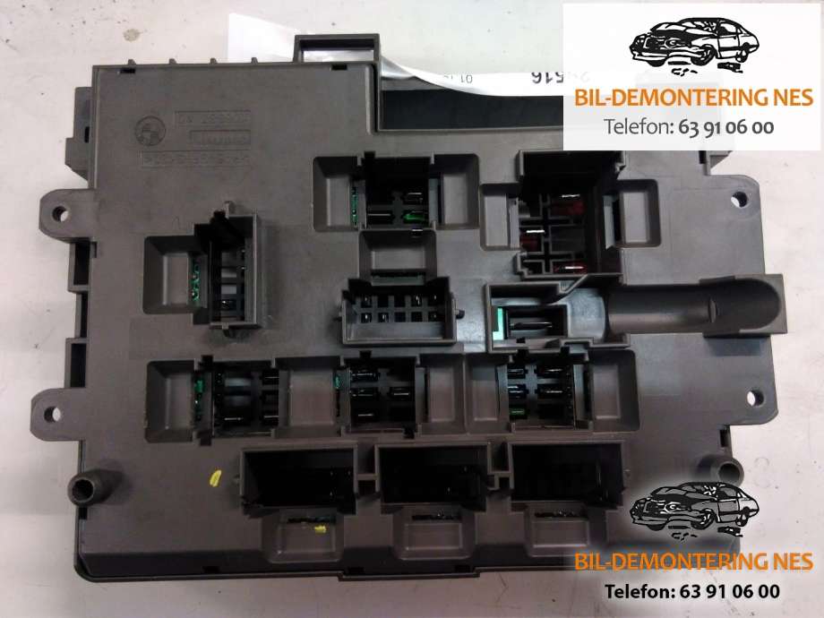 Sikringsboks til BMW 3-Serie, 2005-2011 (E90/E91/E92/E93) (E90/E91/E92/E93) (9119444)