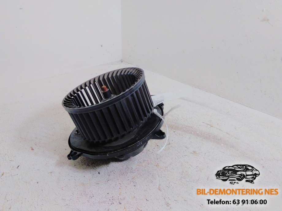 Varmeapparat motor til BMW 3-Serie, 2012-2018 (F30/F31/F34) (F30/F31/F34) (T1014415A)