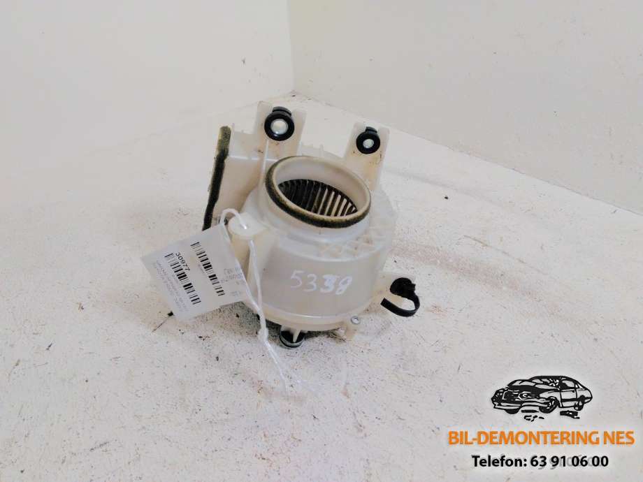 Varmeapparat motor til Toyota Prius, 2009-2016 (Type III) (COMBI) (COMBI) (1173001111)