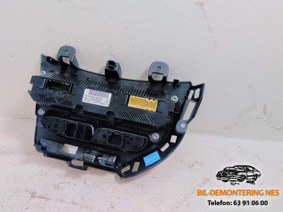 Varmeapparat betjening til Ford Focus 2011-2014 (Type III, Fase 1)  (BM5T18C612 CH|)