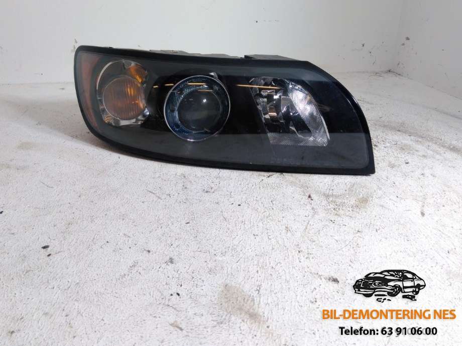 Frontlykt høyre xenon til Volvo S40, 2004-2007 (Type II, Fase 1)  (0301198272)