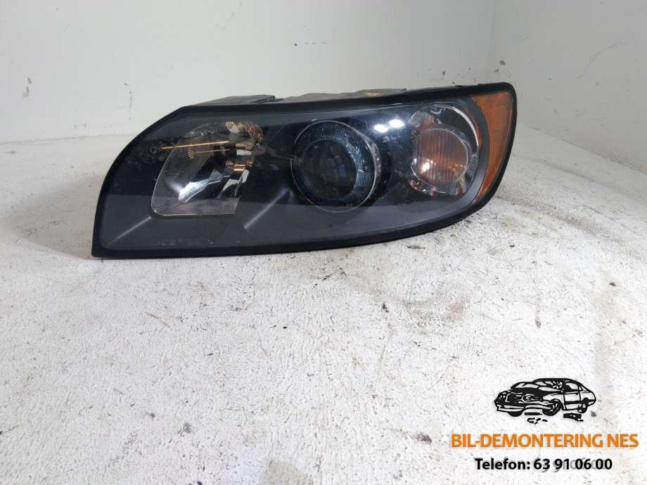 Frontlykt venstre xenon til Volvo S40, 2004-2007 (Type II, Fase 1)  (0301198271)