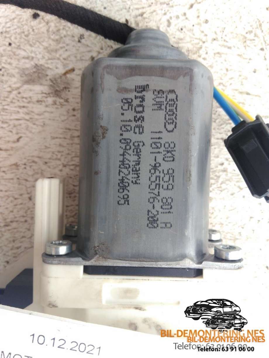 Ruteheis, kun motor, venstre foran til Audi A6 2008-2011 (Type III, Fase 2) (C6) (C6) (8K0959801A|)