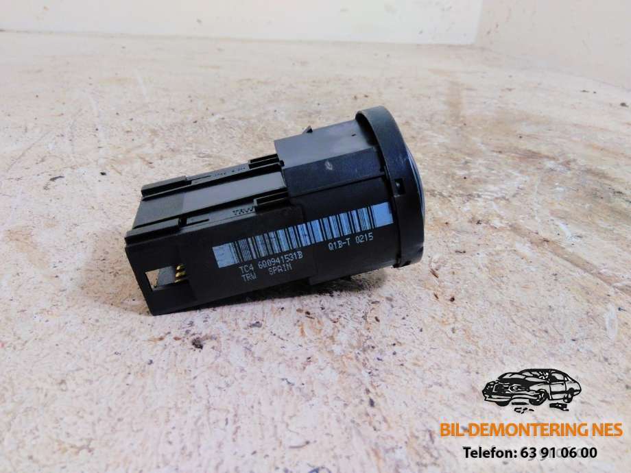 Bryter lys til VW Transporter / Caravelle 2009-2015 (Fase 2) (T5) (T5) (6Q0941531B|)