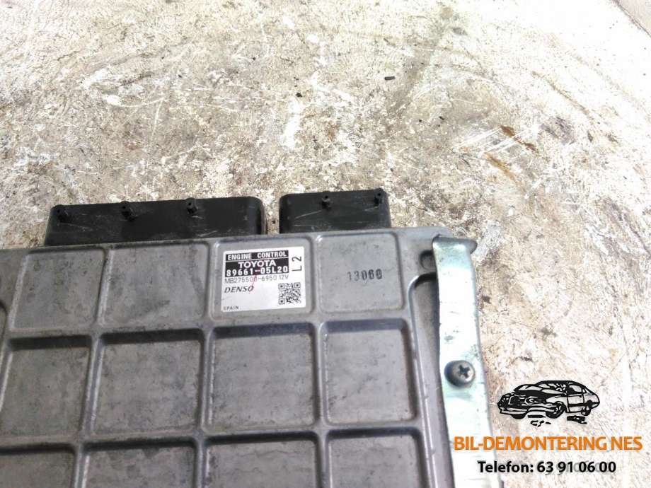 Styreenhet motor til Toyota Avensis 2009-2015 (Type III, Fase 1)  (DENSO|8966105L20|)