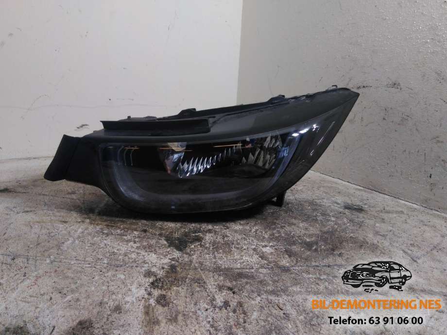 Frontlykt venstre halogen til BMW i3, 2013-2022  (90043397)