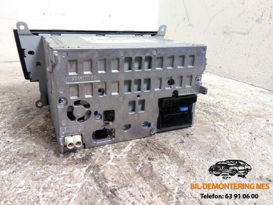 Bilstereo til Audi Q5 2008-2012 (Type I, Fase 1)  (PANASONIC|8T1035186Q|)