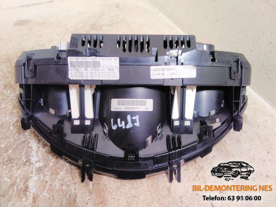 Instrumentpanel til Mercedes E-Klasse 2009-2013 (Fase 1) (W212) (W212) (A2129005803|)