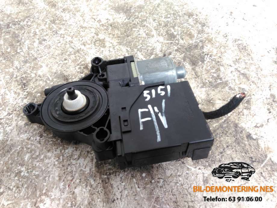 Ruteheis, kun motor, venstre foran til VW Passat 2011-2015 (B7) (B7) (988716-315|3C095979|)