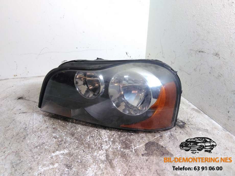 Frontlykt venstre halogen til Volvo XC90, 2007-2014 (Type I, Fase 2) (VALEO|30744007)