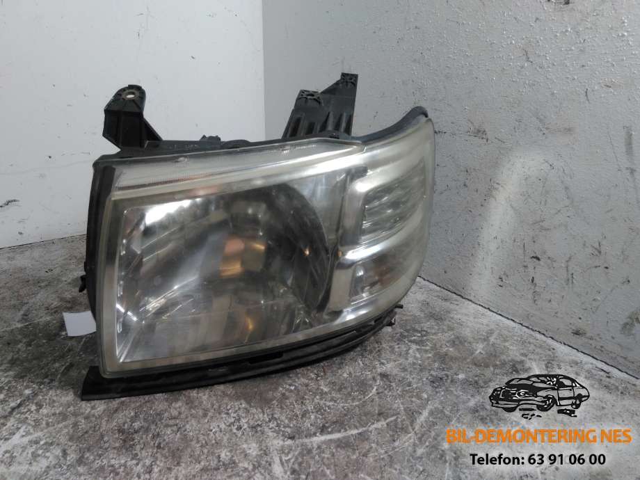 Frontlykt høyre halogen til Ford Ranger (Europa), 2007-2011  
