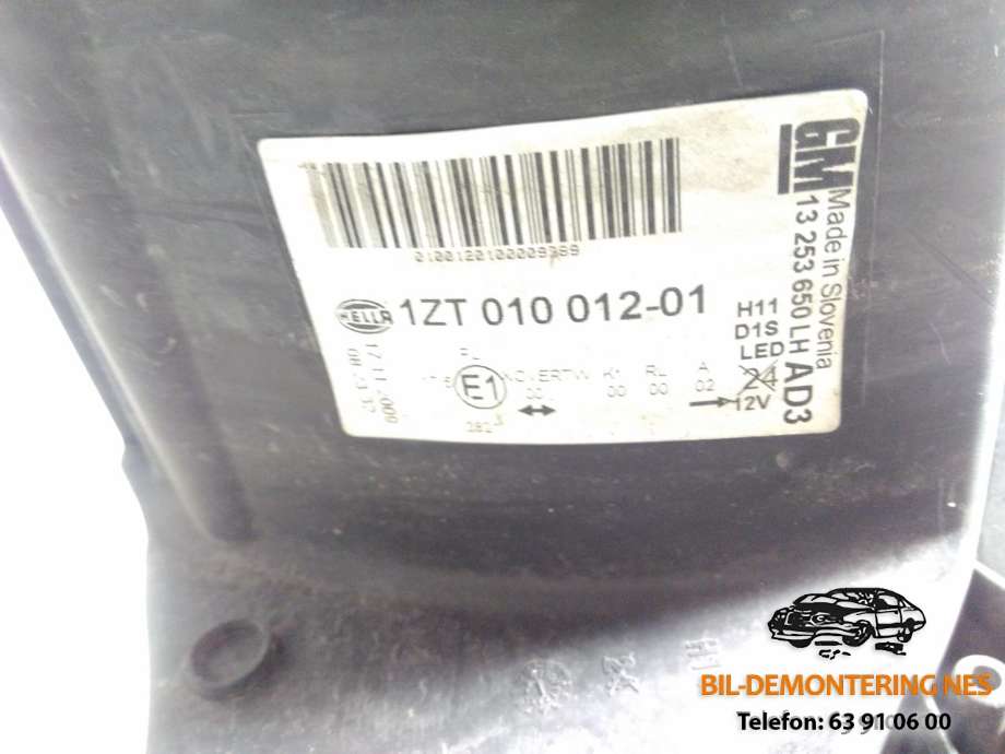 Frontlykt venstre xenon til Opel Astra J 2010-2015  (1ZT01001201|)