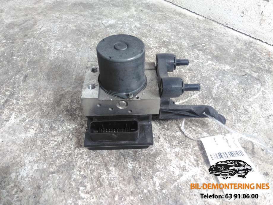 ABS sentral til Mercedes E-Klasse, 2009-2013 (Fase 1) (W212) (W212) (2124313512)