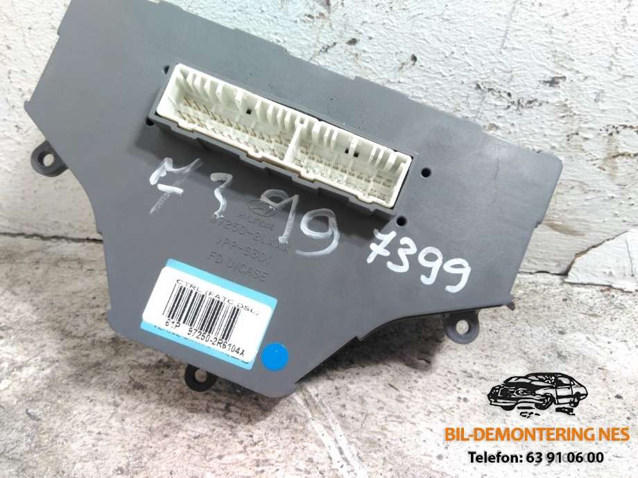 Varmeapparat betjening til Hyundai i30 2007-2012 (Type I) (972502LXXX|97250-2R6104X|)